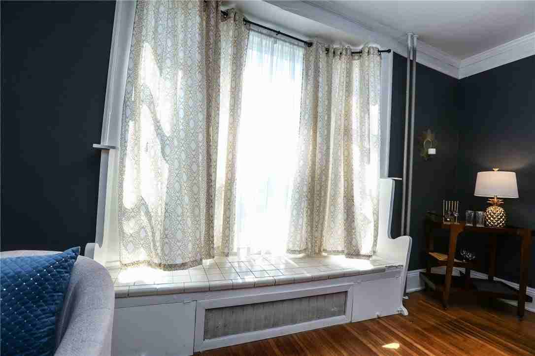 17 Russell St #11 - Photo 7 of 20