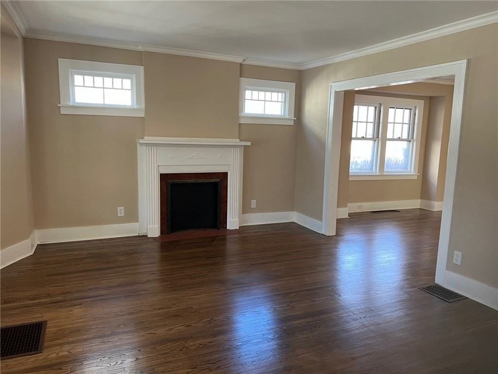 710 Merchants Rd - Photo 5 of 14