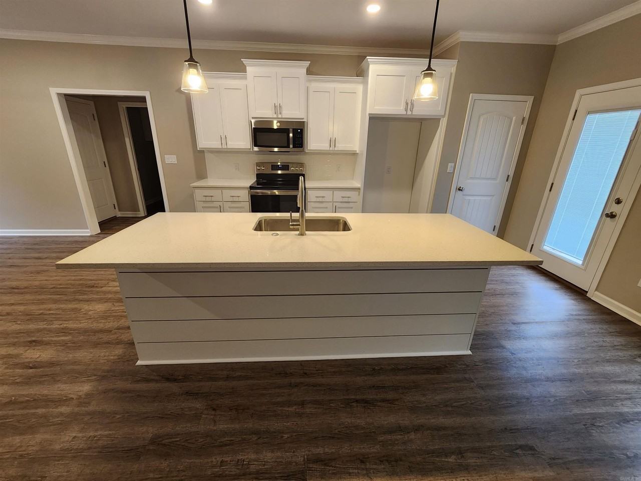 117 Stonebriar Dr - Photo 4 of 13