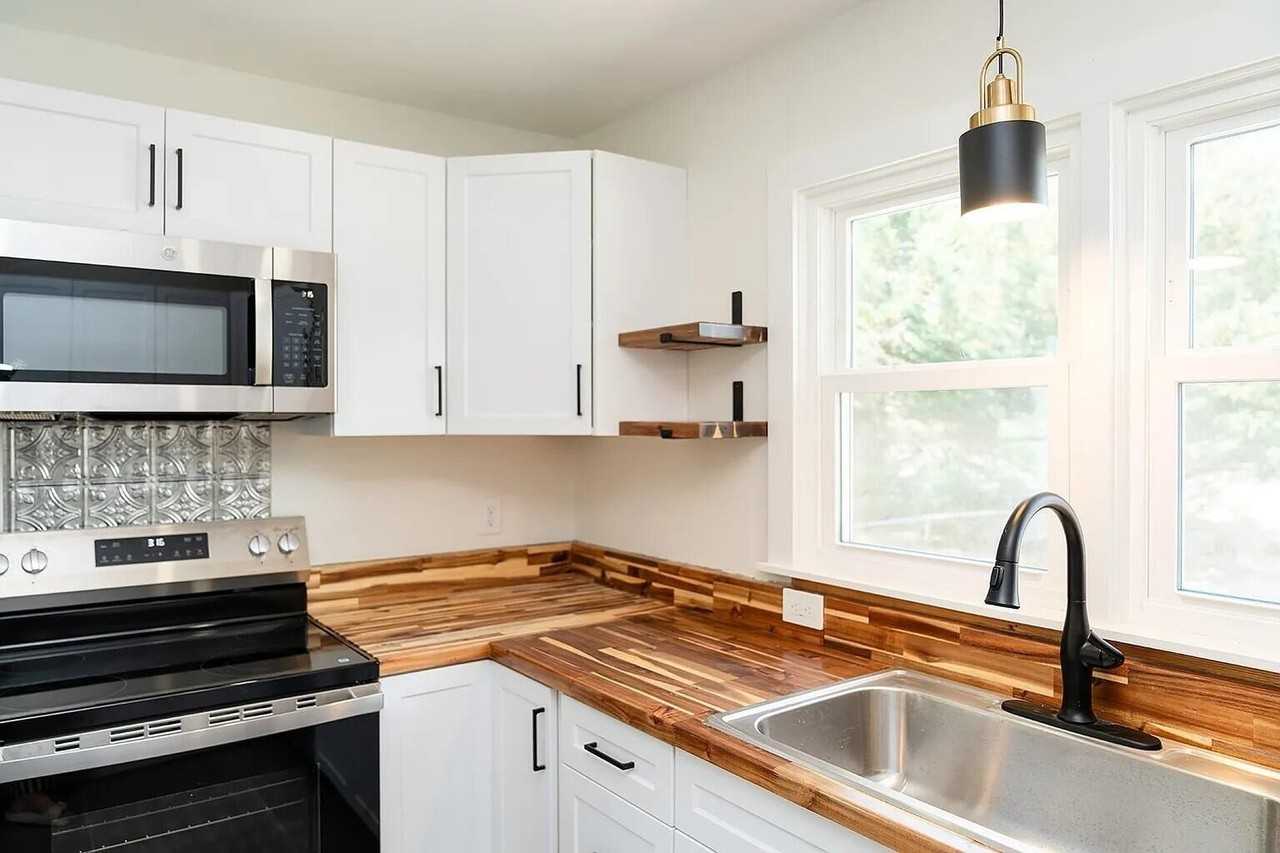 3351 Black Oak Cir - Photo 4 of 24