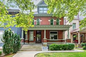 featured image of 1023 Neil Ave