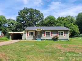 featured image of 135 Oak Grove Rd