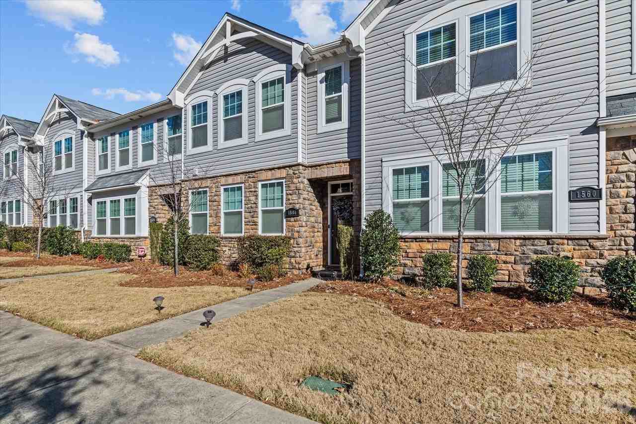 1564 Galloway Rd - Photo 2 of 25