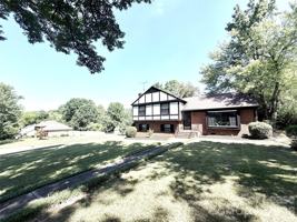 featured image of 701 Archdale Dr