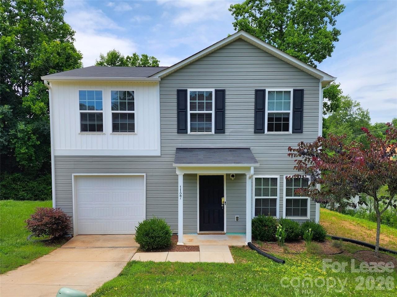 1127 Oswald T Dr