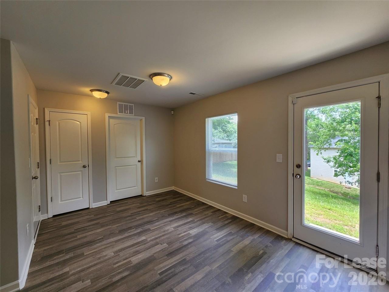 1127 Oswald T Dr - Photo 6 of 18