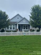4221 Courtly Ln - Photo 1 of 1
