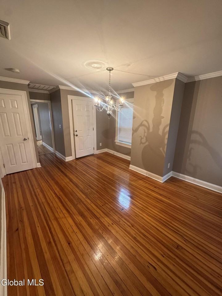 126 N College St #2 - Photo 2 of 14