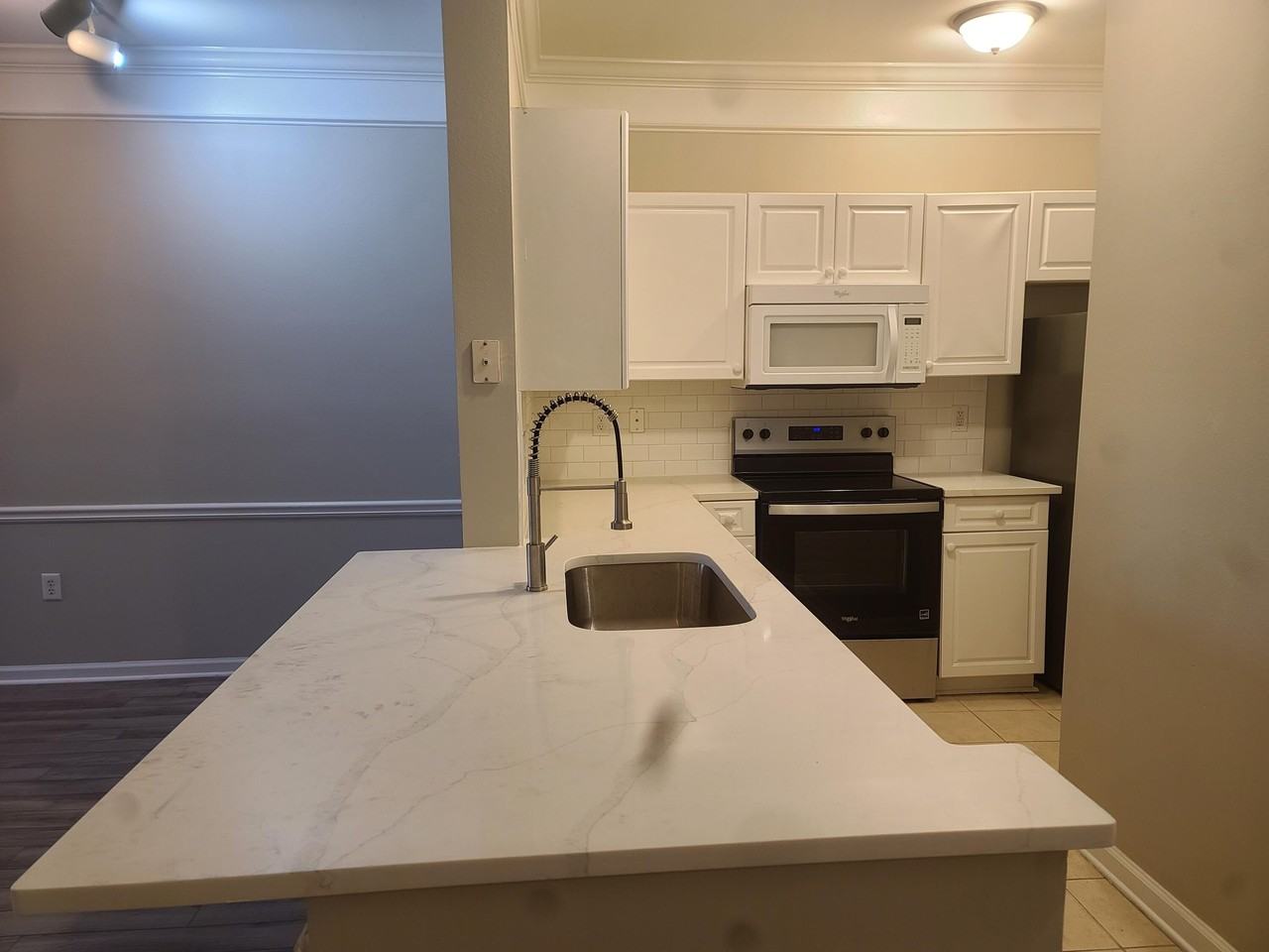 1424 Telfair Way - Photo 4 of 27