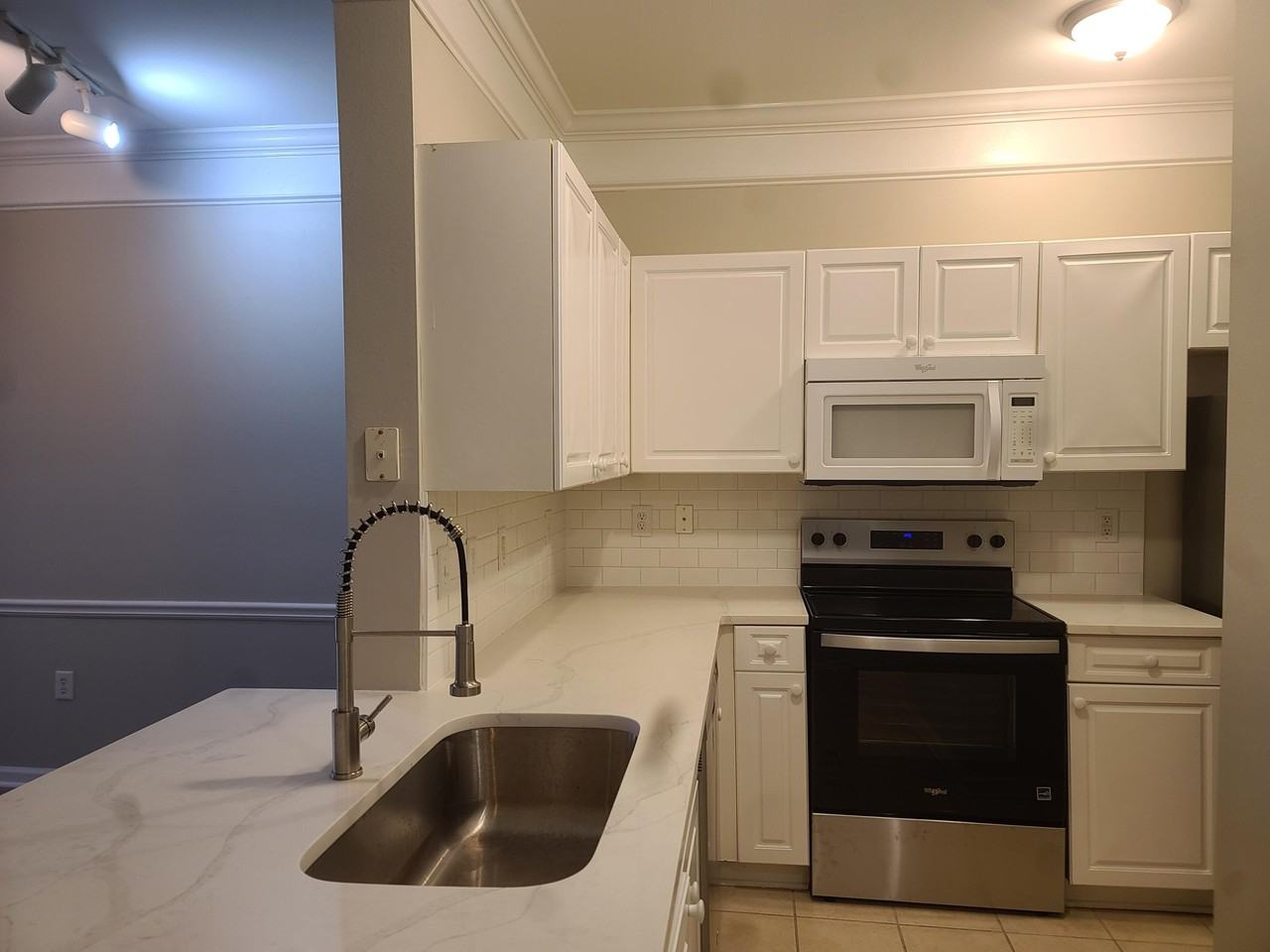 1424 Telfair Way - Photo 7 of 27