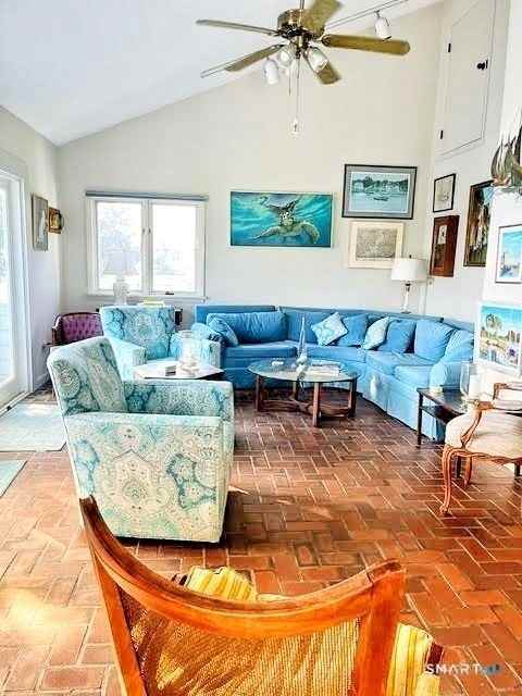 24 Nauyaug Point Rd - Photo 4 of 15