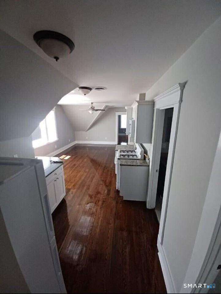 135 Pendleton St #3 - Photo 3 of 6