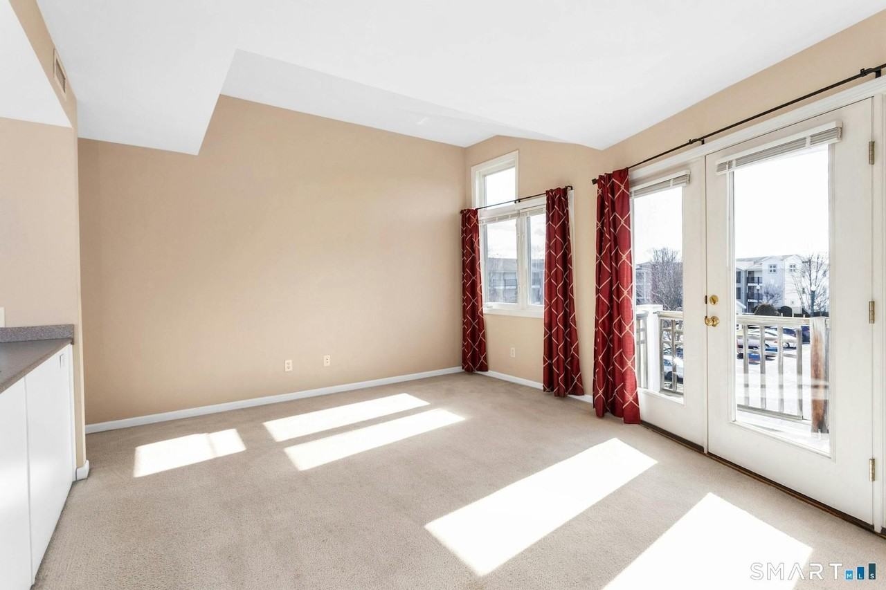 3250 Fairfield Ave #300 - Photo 5 of 20