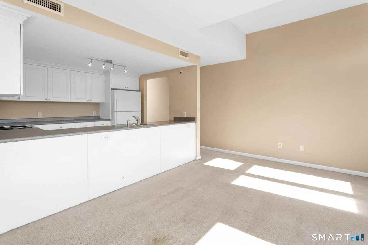 3250 Fairfield Ave #300 - Photo 6 of 20