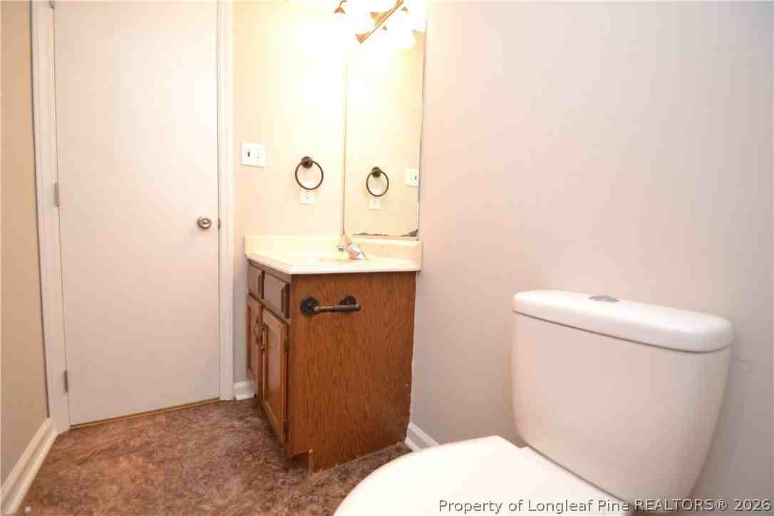 4326 Halliwell Dr - Photo 4 of 38