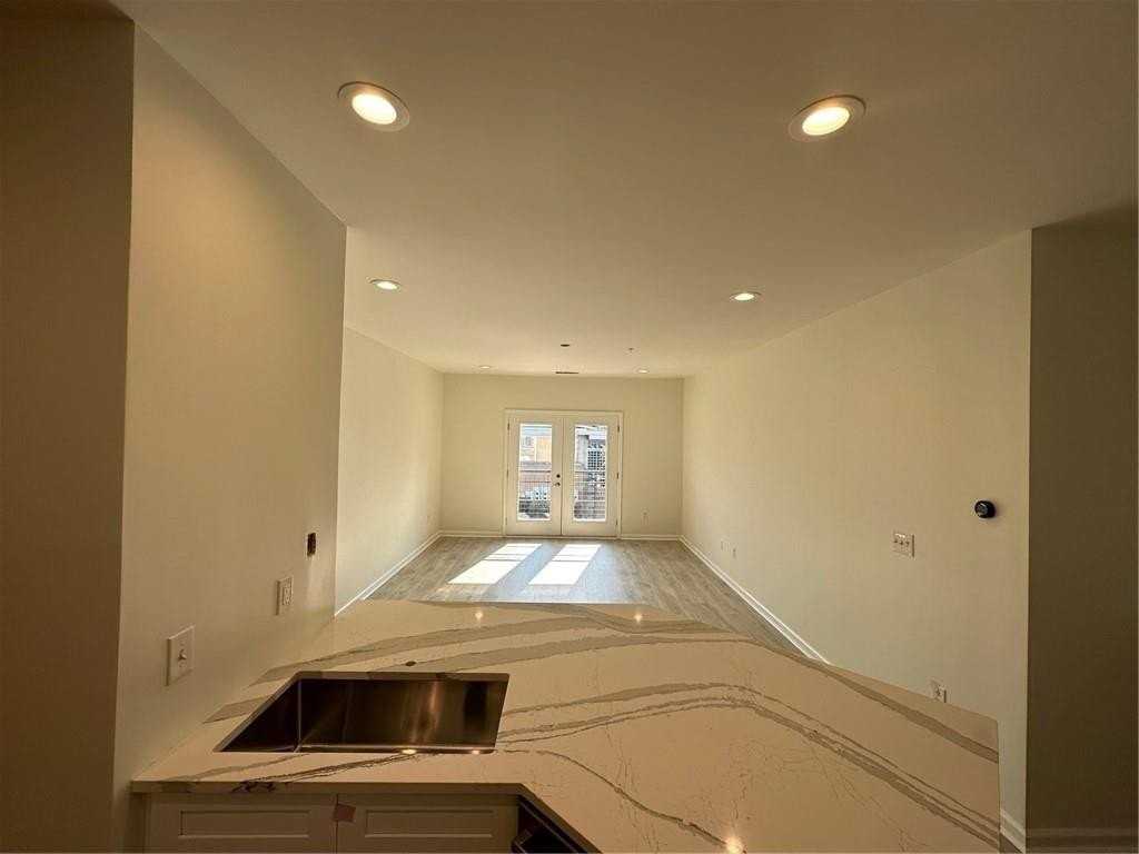 821 Ralph Mcgill Blvd Ne #2211 - Photo 3 of 43