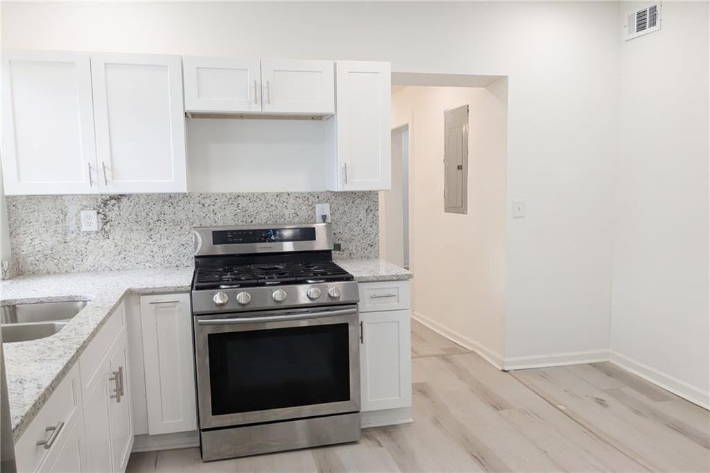 235 Dodd Ave Sw - Photo 6 of 17