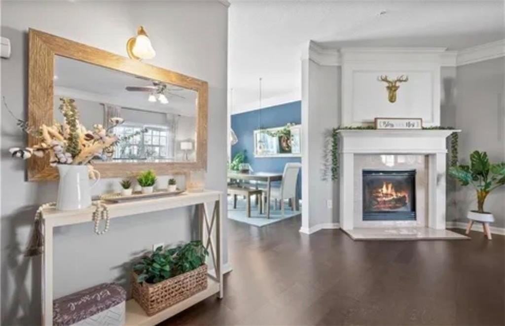 615 Market Place Ln - Photo 5 of 33