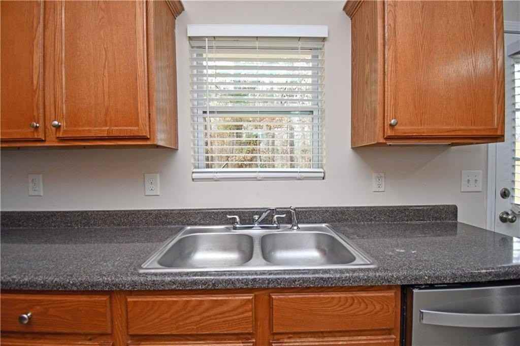 639 Mill Stone Blf #A - Photo 6 of 40