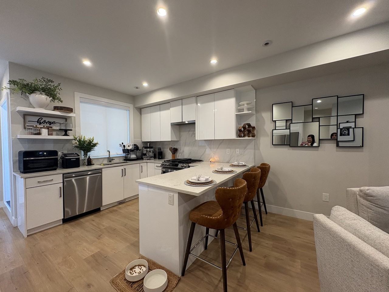 16511 Watson Drive - Photo 3 of 37