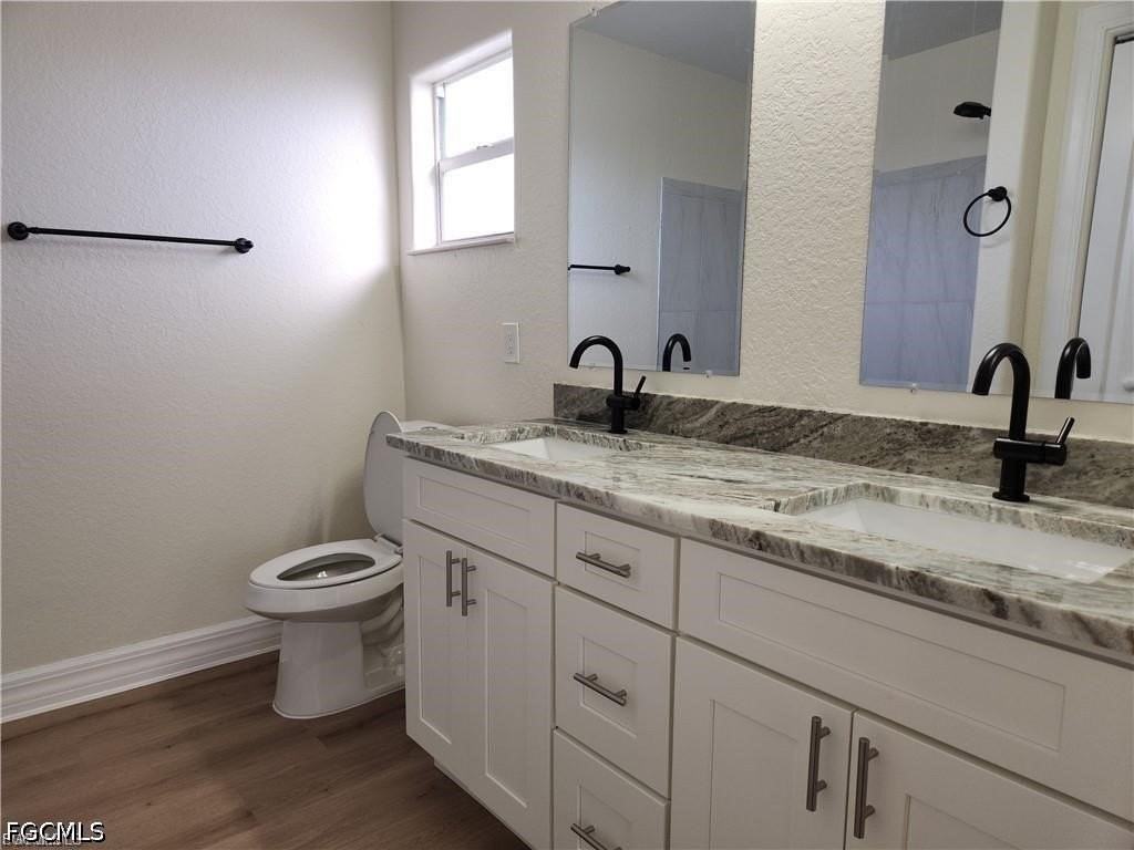 1118 Nelson Rd N - Photo 4 of 16