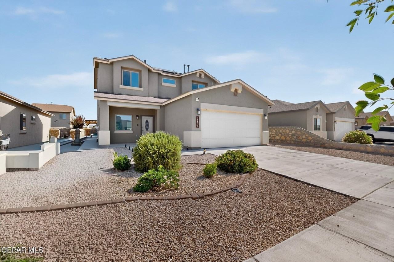 14913 Tierra Crystal Ave - Photo 4 of 47