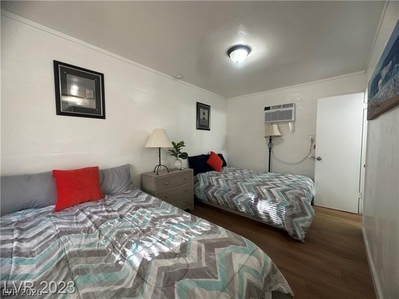 2125 Elm Ave #2 - Photo 3 of 4