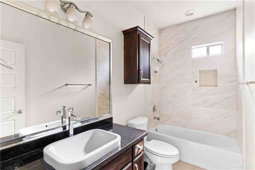 1707 W Smith Dr #4 - Photo 6 of 13