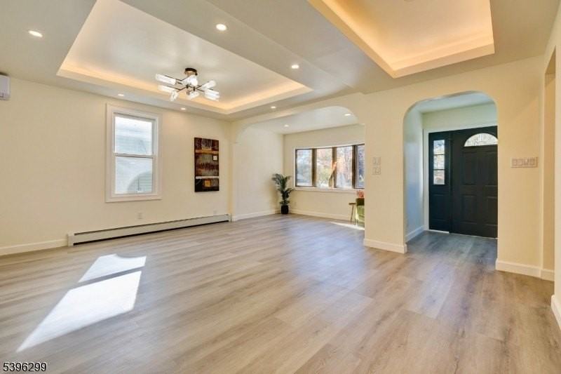 58 Zeliff Ave - Photo 4 of 50