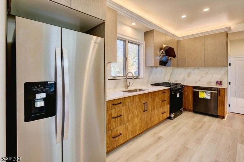58 Zeliff Ave - Photo 7 of 50