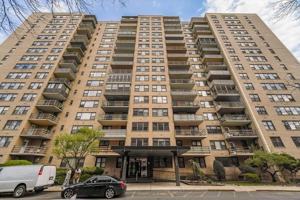 featured image of 201 St Pauls Ave #2M