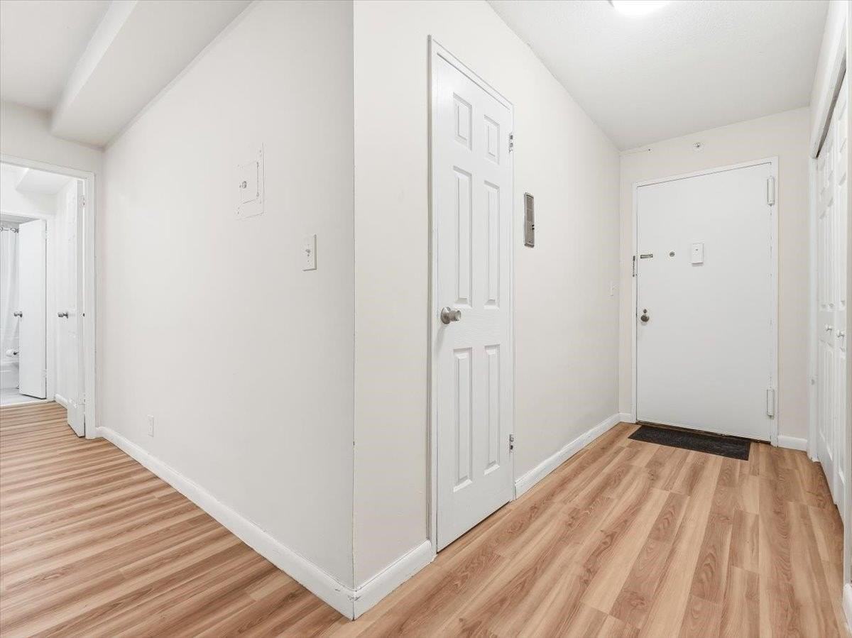 201 St Pauls Ave #2M - Photo 3 of 14