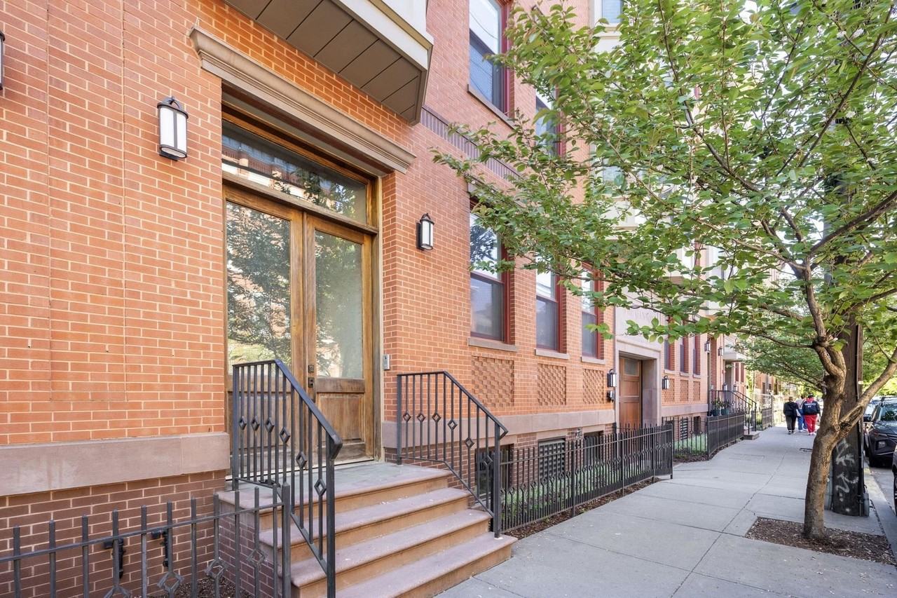 231 1st St #1BB