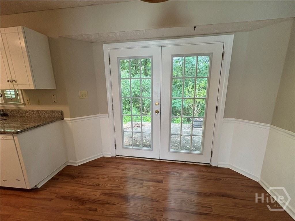 130 Beth Ct - Photo 6 of 13