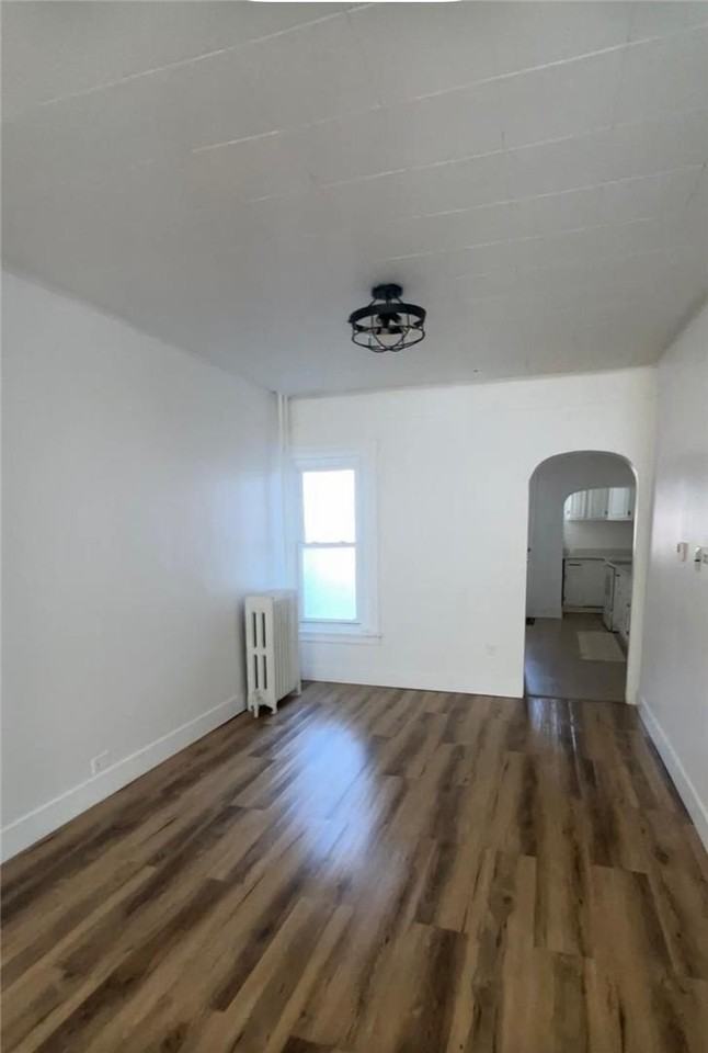622 Park St - Photo 2 of 26