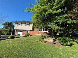 featured image of 3200 Highland Dr