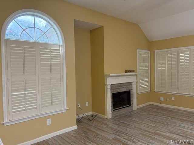 8755 Stoneridge Pl - Photo 4 of 15