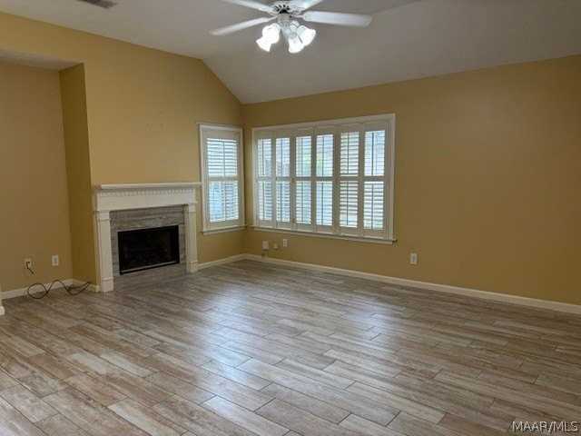 8755 Stoneridge Pl - Photo 5 of 15