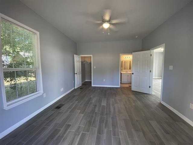 1074 S Barksdale St #1074 - Photo 6 of 8