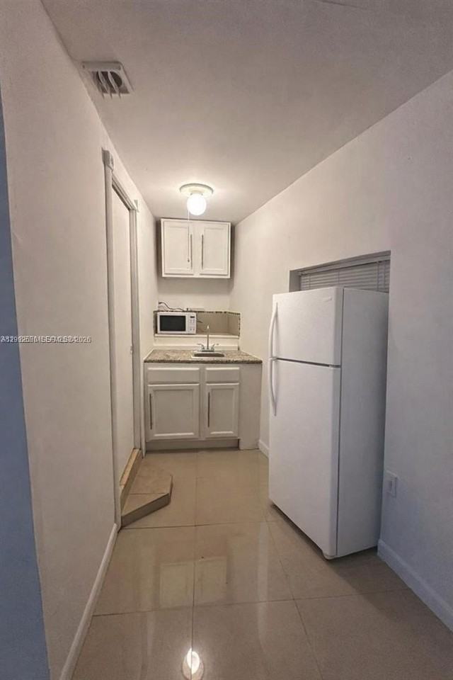 1572 Ne 149th St #C - Photo 2 of 16