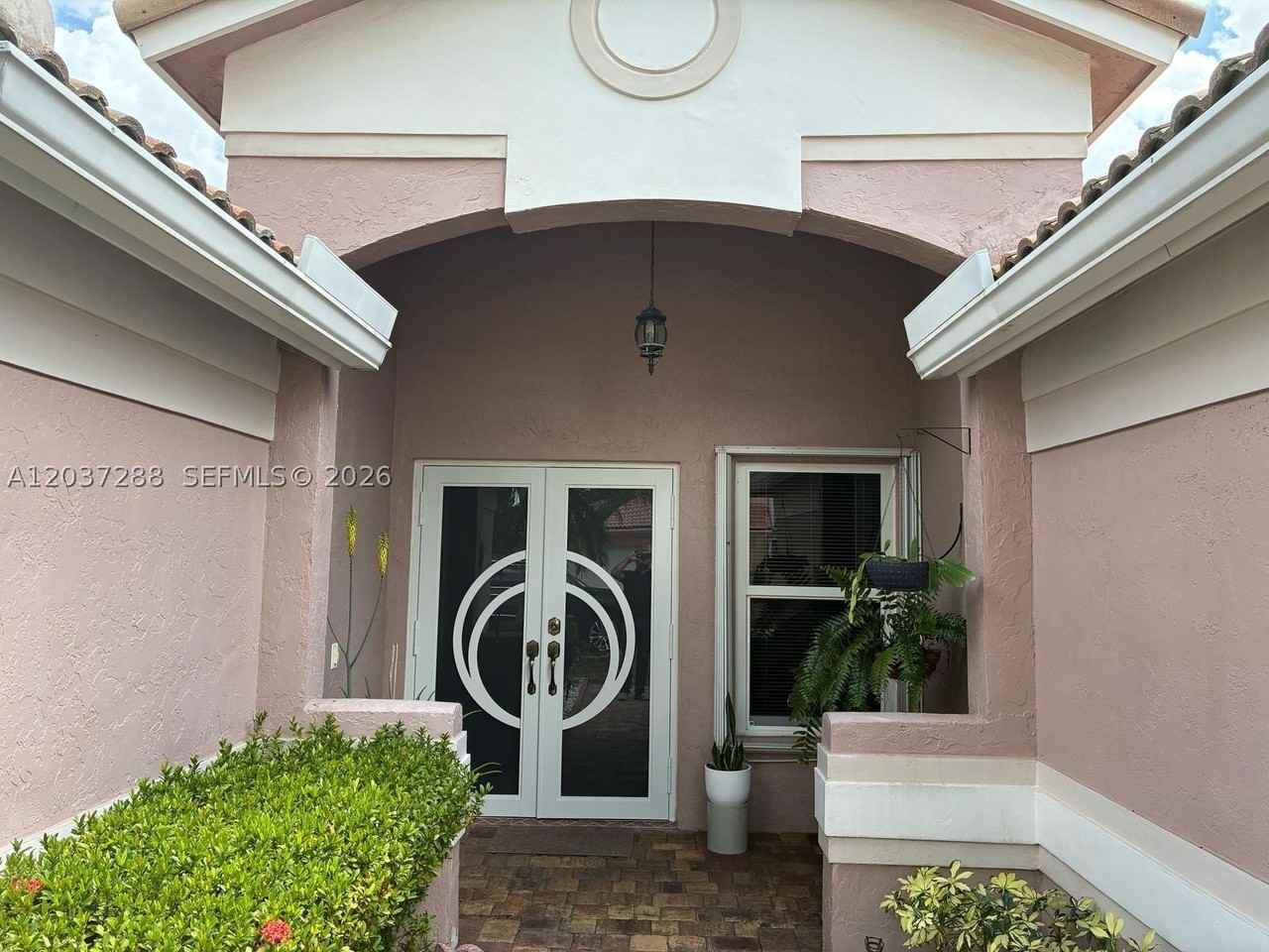 1412 Nw 129th Ter - Photo 2 of 23