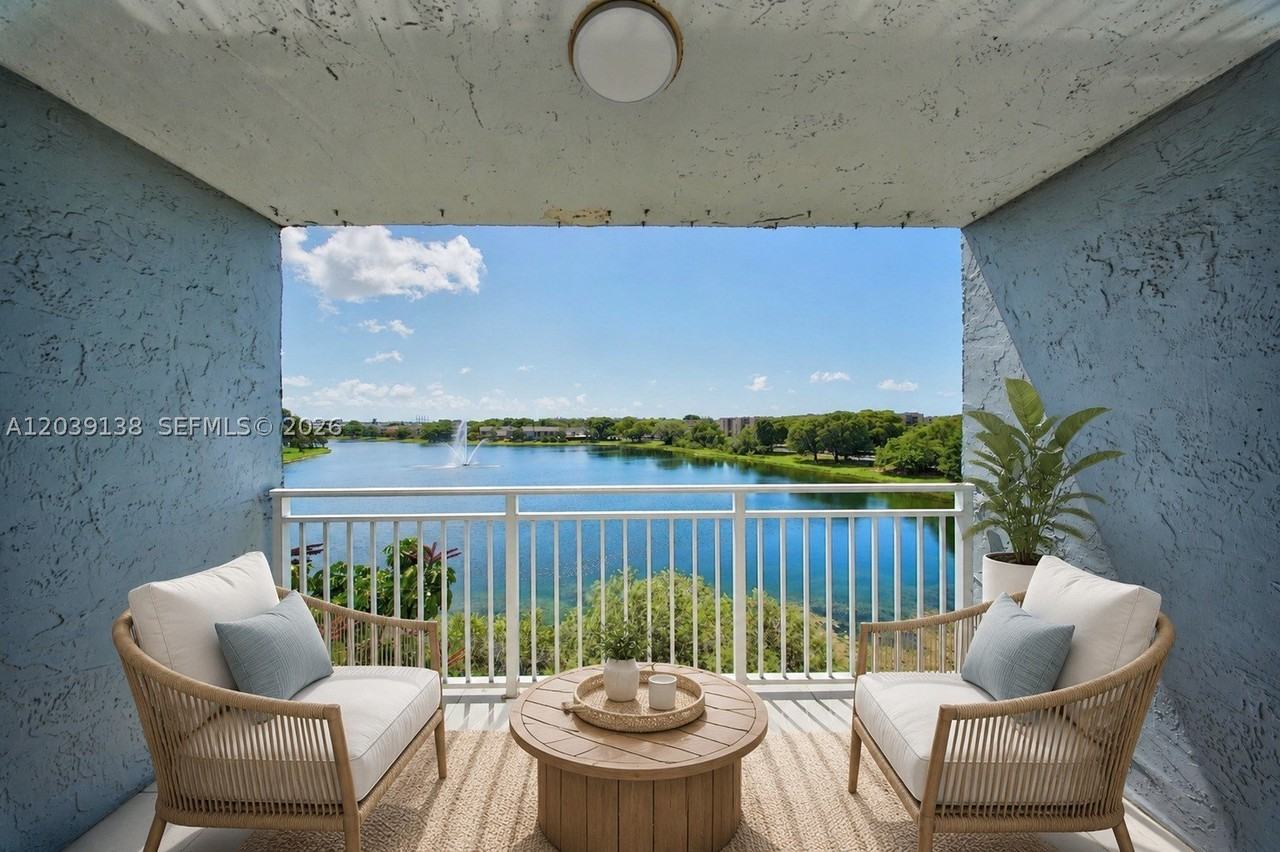 9351 Fontainebleau Blvd #B415 - Photo 4 of 43