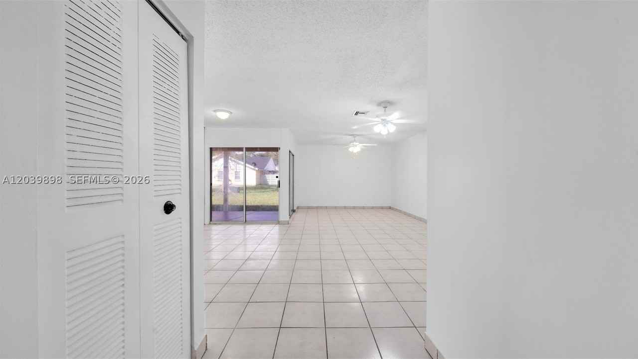 14780 Sw 139th Ct - Photo 7 of 47