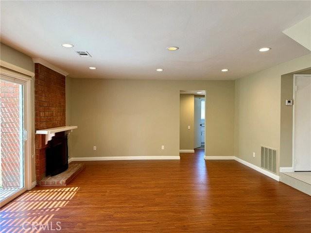 17313 Vickie Ave - Photo 2 of 8