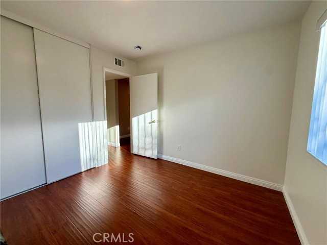 17313 Vickie Ave - Photo 3 of 8