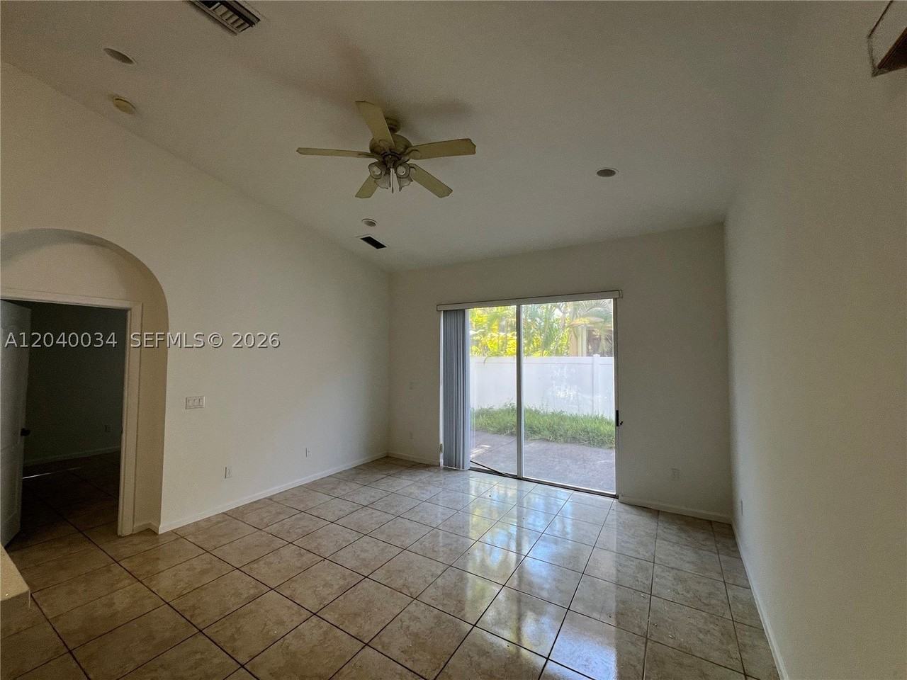 2217 Ne 41st Ave - Photo 6 of 18