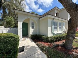 featured image of 4273 Ne 10th Ct #4273