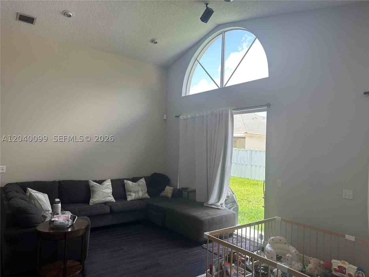 16407 Sw 1st Ct - Photo 6 of 34