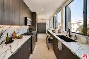 145 S Maple Dr #401 - Photo 1 of 1