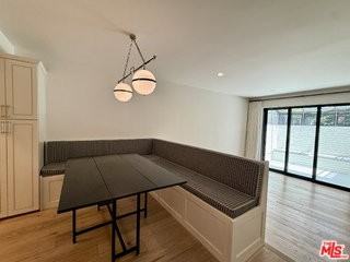 853 Larrabee St #6 - Photo 6 of 8
